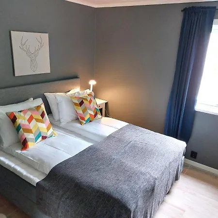 Lofotlove - Modern And Comfy Close To Nature Lägenhet *