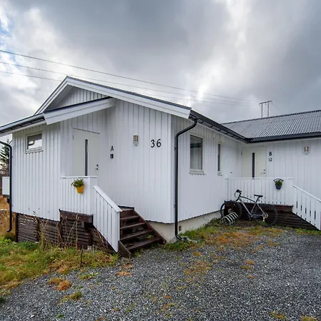Lofotlove - Modern And Comfy Close To Nature Appartement