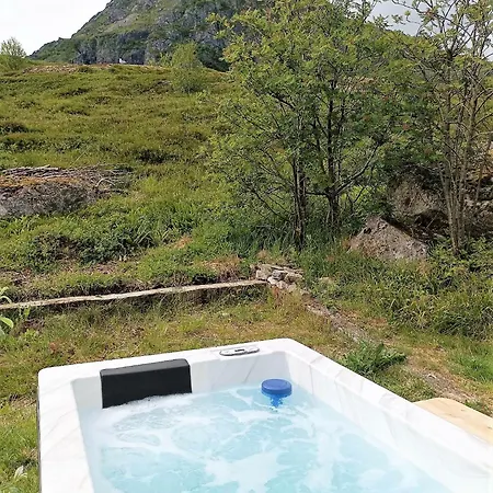 Lofotlove - Modern And Comfy Close To Nature Lägenhet