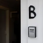 Lofotlove - Modern And Comfy Close To Nature Apartment *