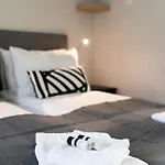 Apartment Lofotlove - Modern And Comfy Close To Nature *
